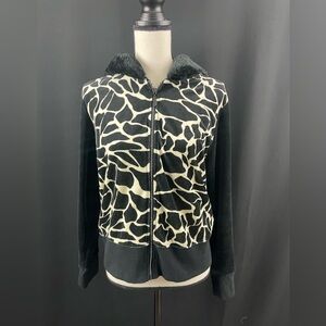 Onque Casuals Black and Cream Teddy Jacket